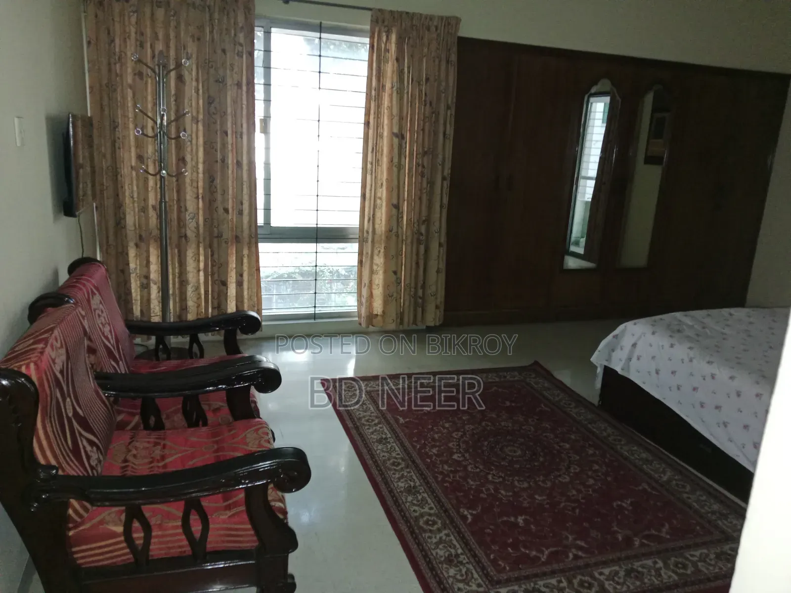 গুলশানে ৩ বেডরুমের ফার্নিশড অ্যাপার্টমেন্ট ভাড়ার জন্য
