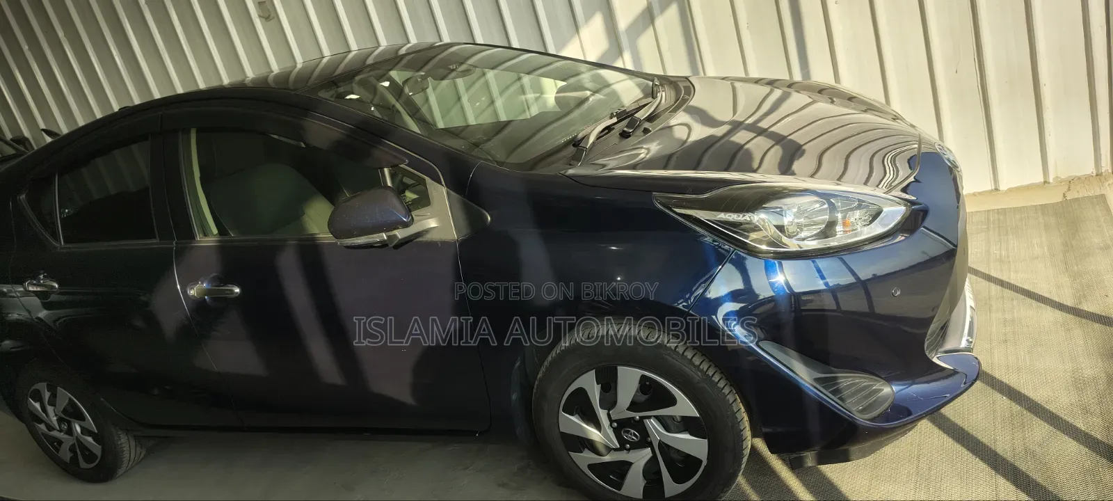 Toyota Aqua 2021 Blue