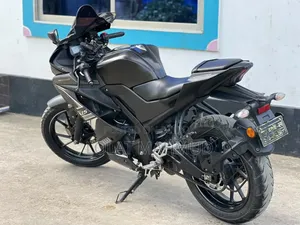 Yamaha R15 V3 2024 Black