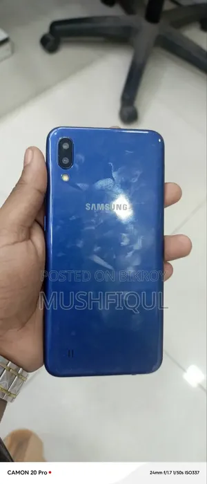 Samsung Galaxy M10 16 GB Blue