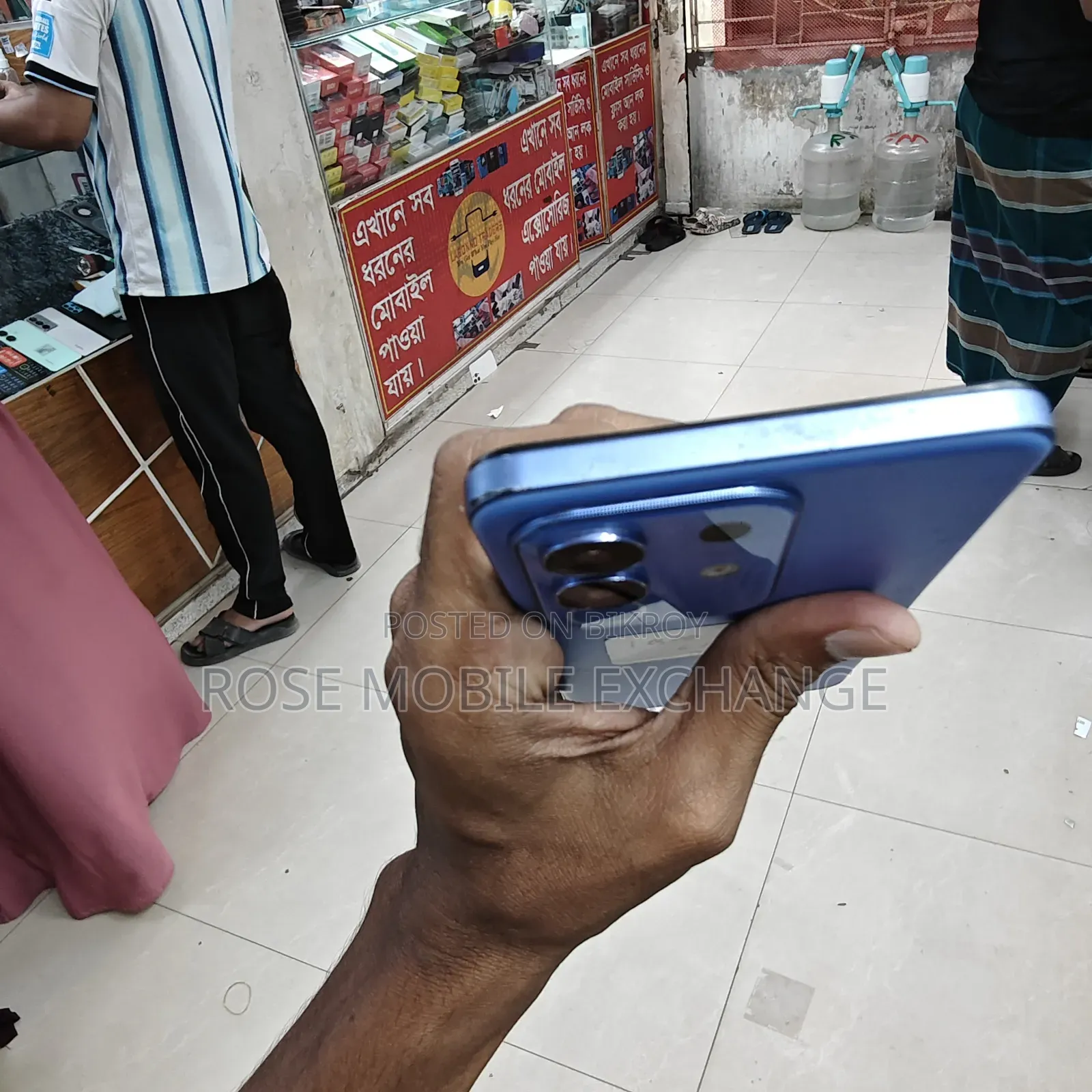 ভিভো আইকিউও ১২৮ জিবি