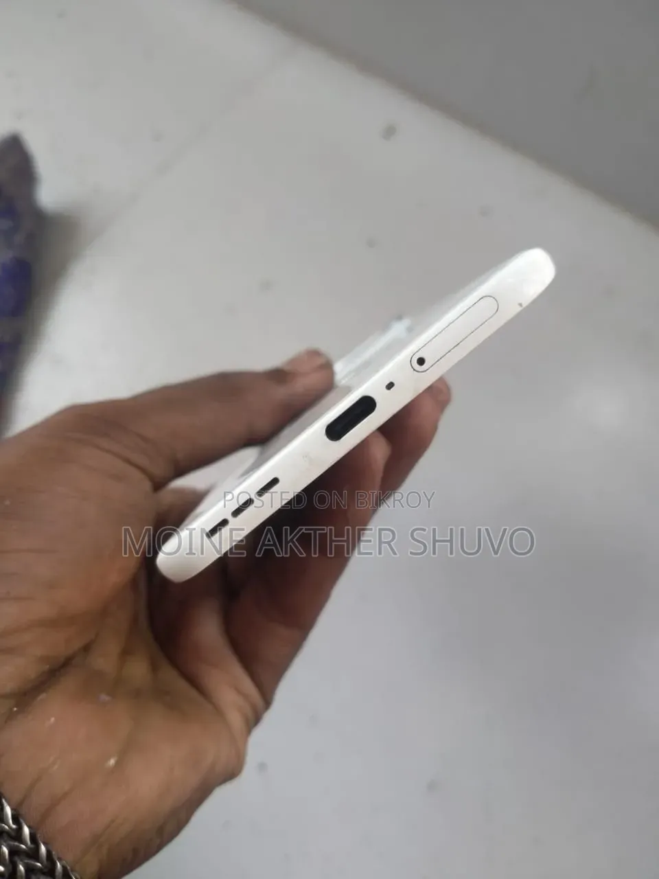Tecno Pova Slim 5G 256 GB White