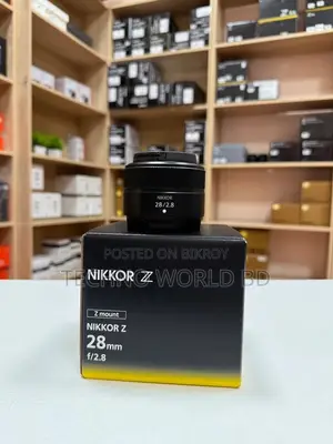 নিকন নিকোর জেড ২৮মিমি এফ/২.৮