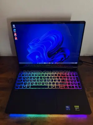 Laptop HP Omen Max 16 32GB Intel Core Ultra 9 SSD 2T