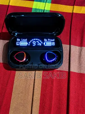 হেডফোনস