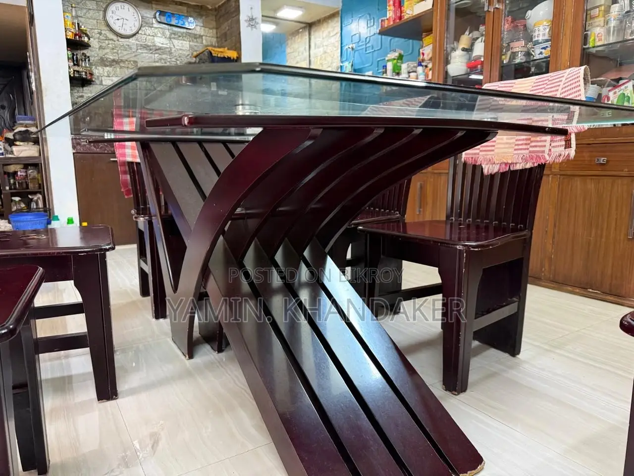 6 Seater Dining Table
