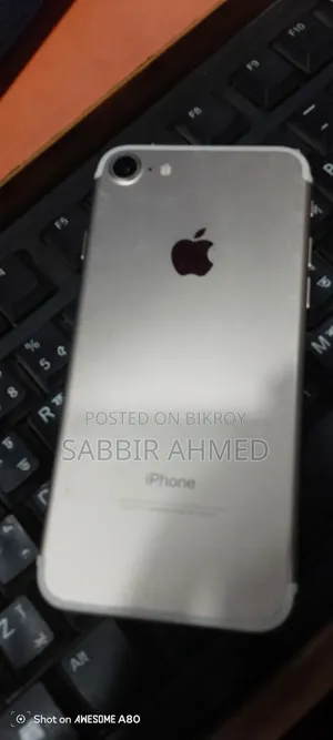 Apple iPhone 7 128 GB Gold