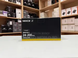 নিকন নিকর জেড ২৪-২০০মিমি এফ/৪-৬.৩ ভিআর