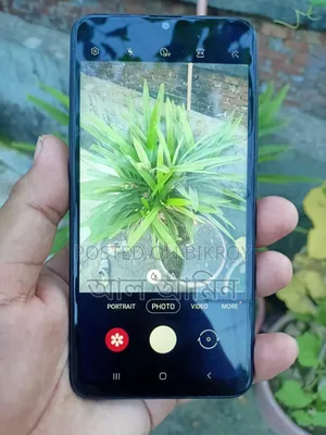 Samsung A10 32 GB Black
