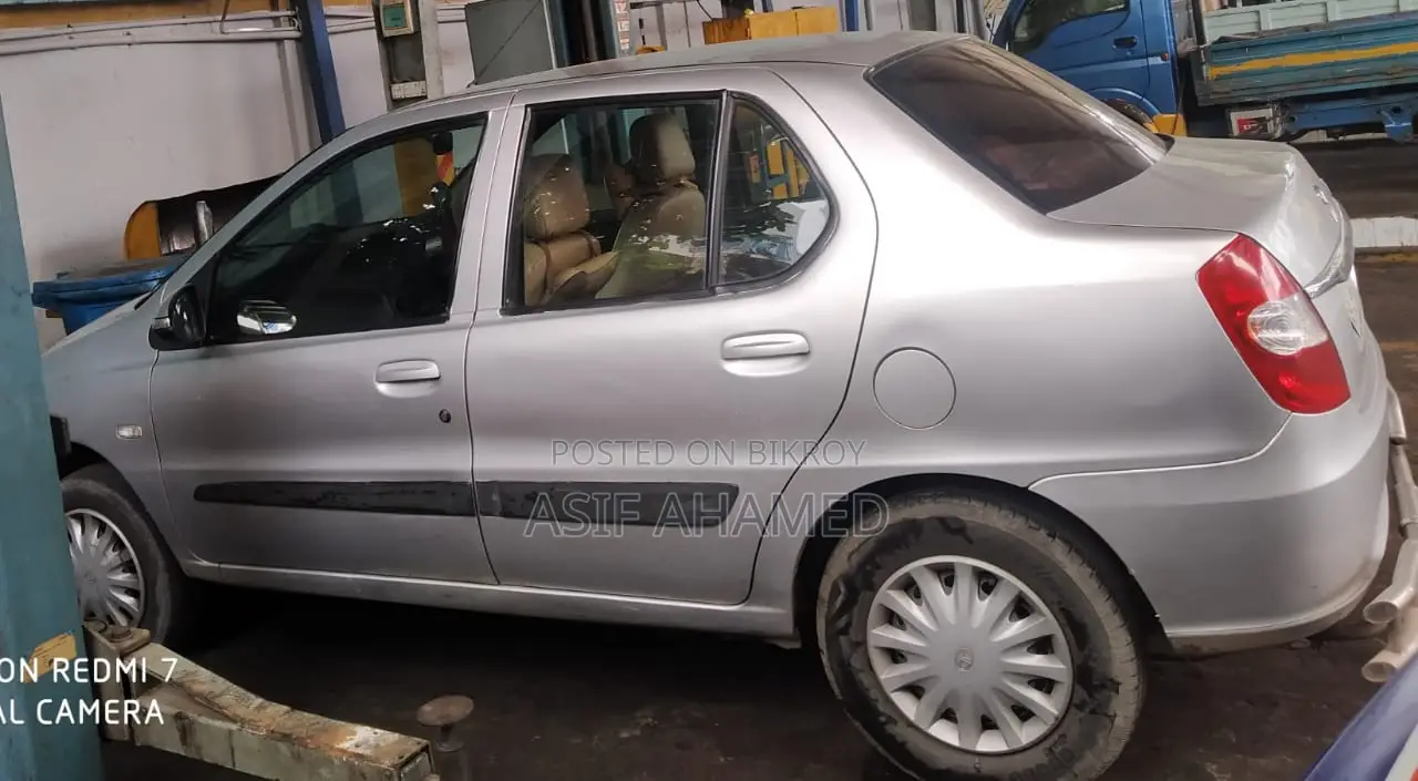 Tata Indigo 2017 Silver