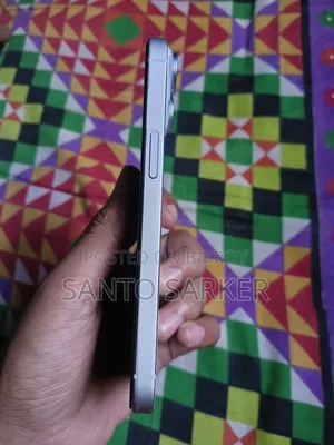অ্যাপল আইফোন ১৫ ১২৮ জিবি সাদা
