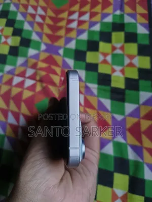 অ্যাপল আইফোন ১৫ ১২৮ জিবি সাদা
