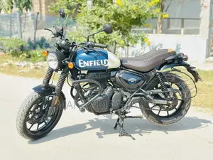 রয়েল এনফিল্ড হান্টার ৩৫০ ২০২৫ নীল