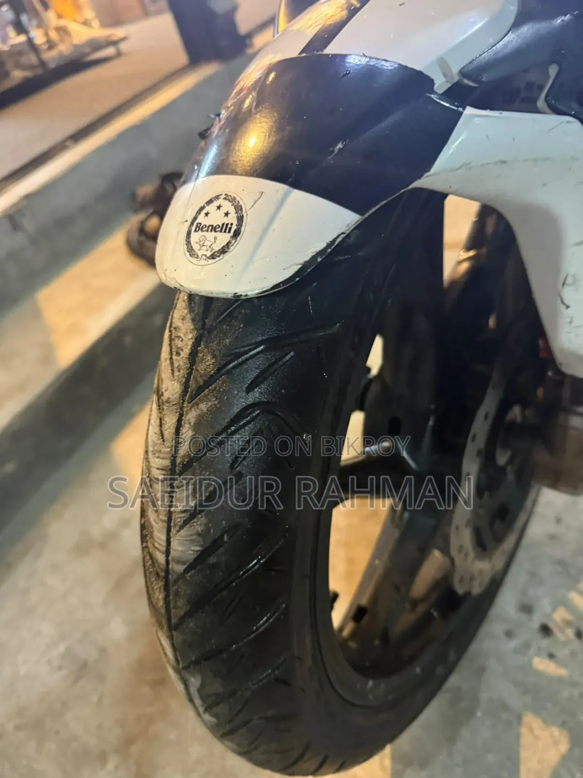 বেনেলি টিএনটি ২০১৮ সাদা