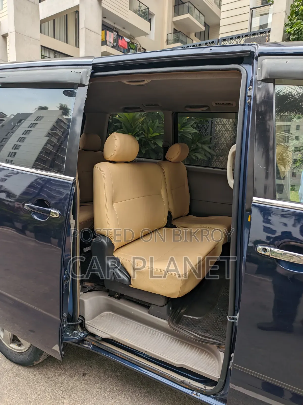 Toyota Noah 2003 Blue
