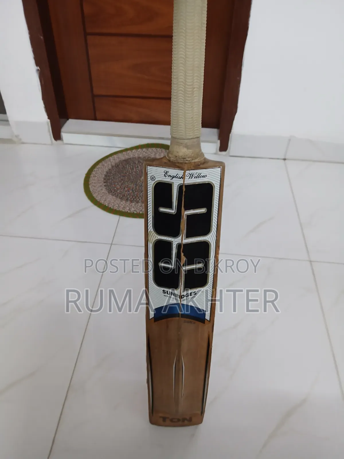 Professional Cricket Bat