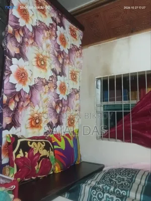 An urgent double steel bed for sale, completely fresh.