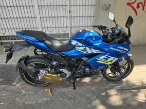 Suzuki Gixxer SF 2023 Pink