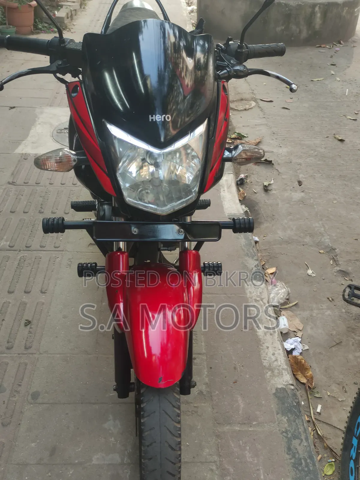 হিরো হাঙ্ক ২০২২ কালো