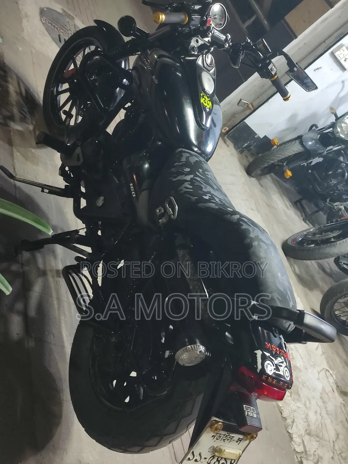 Bajaj Avenger 160 Street 2022 Black