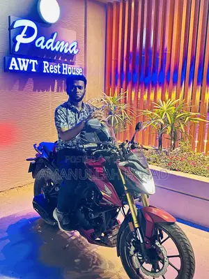 Honda Hornet 2.0 2024 Red