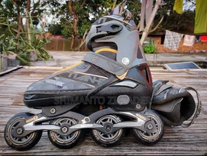 স্কেটিং বিক্রয়ের জন্য