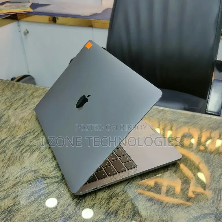 Laptop Apple MacBook Pro 2020 16GB Intel Core i5 SSD 512GB