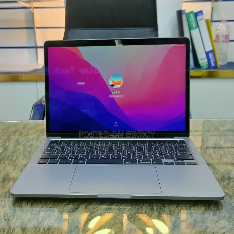 Laptop Apple MacBook Pro 2020 16GB Intel Core i5 SSD 512GB