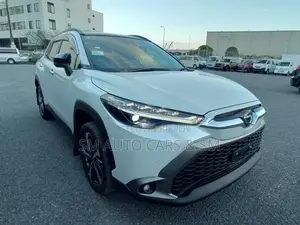 Toyota Corolla Cross 2024 Pearl
