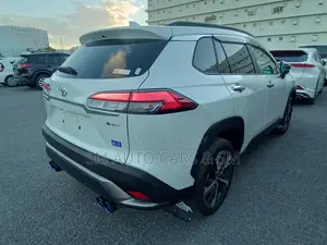 Toyota Corolla Cross 2024 Pearl
