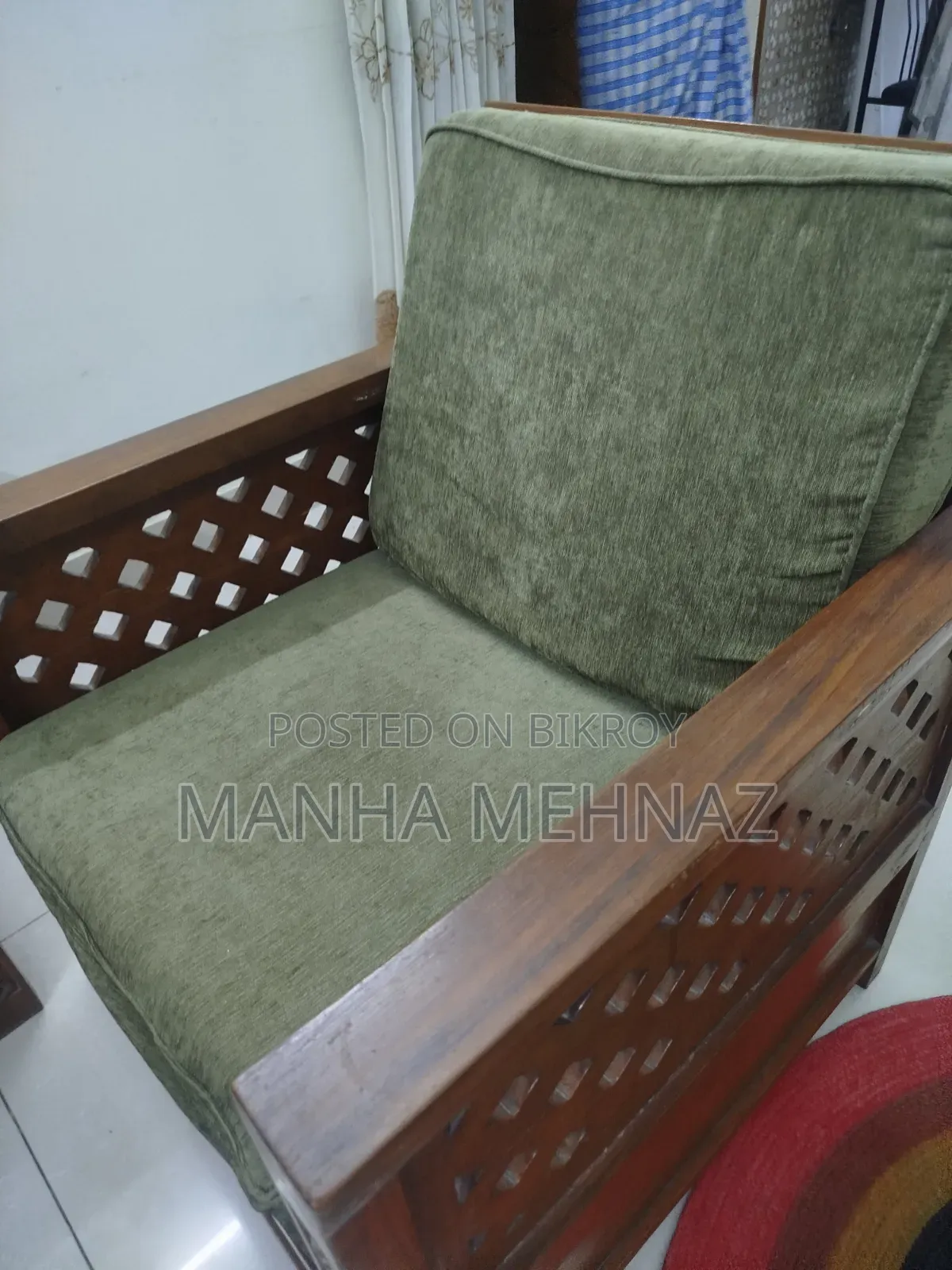 ক্লাসিক সোফা সেট
