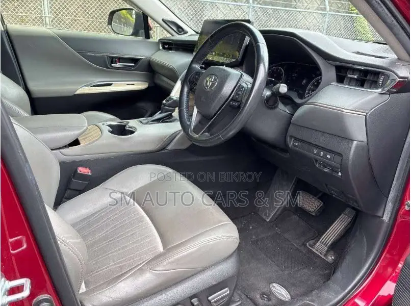 Toyota Harrier 2021 Red