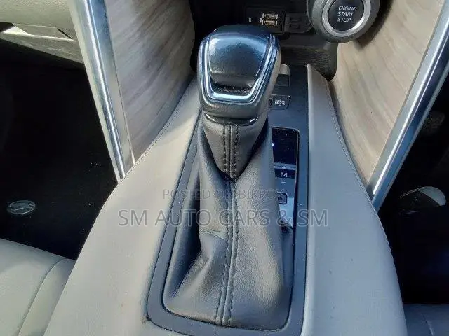 Toyota Harrier 2021 Red