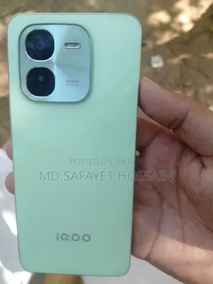 Vivo iQOO Z9x 128 GB Green