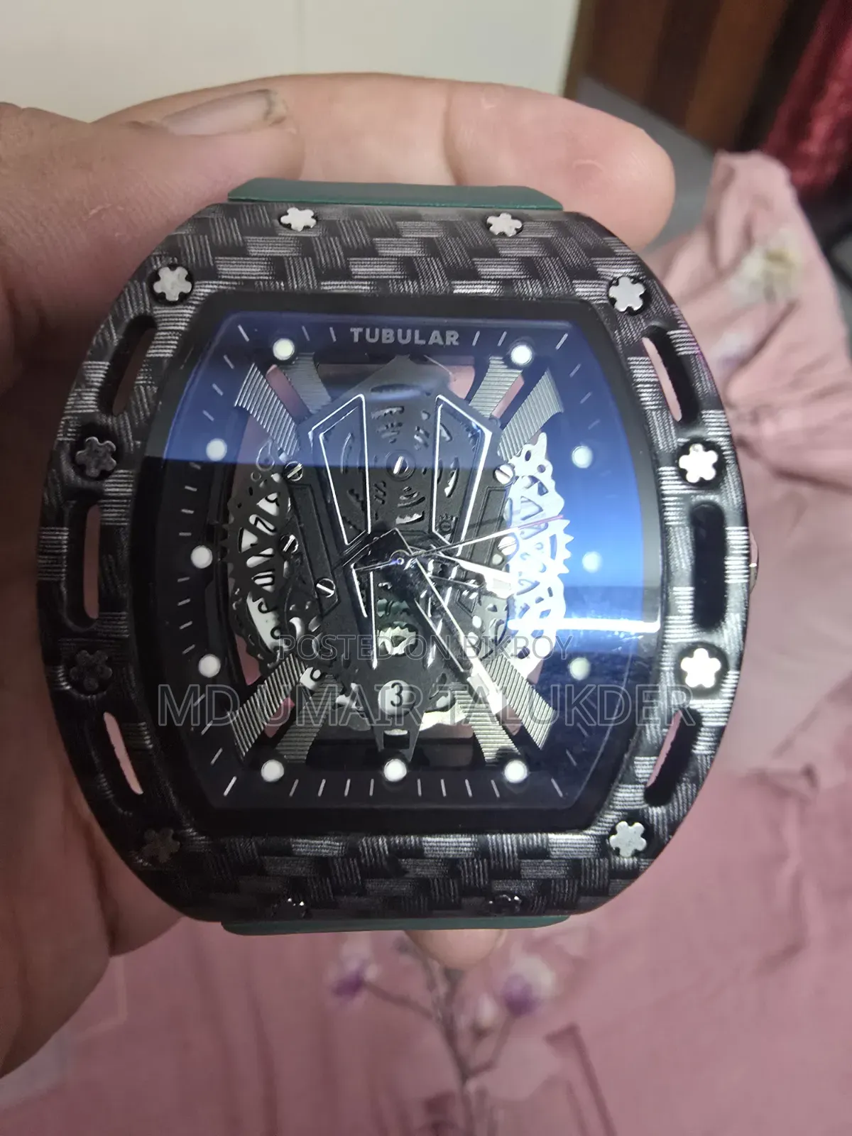 A beautiful watch band