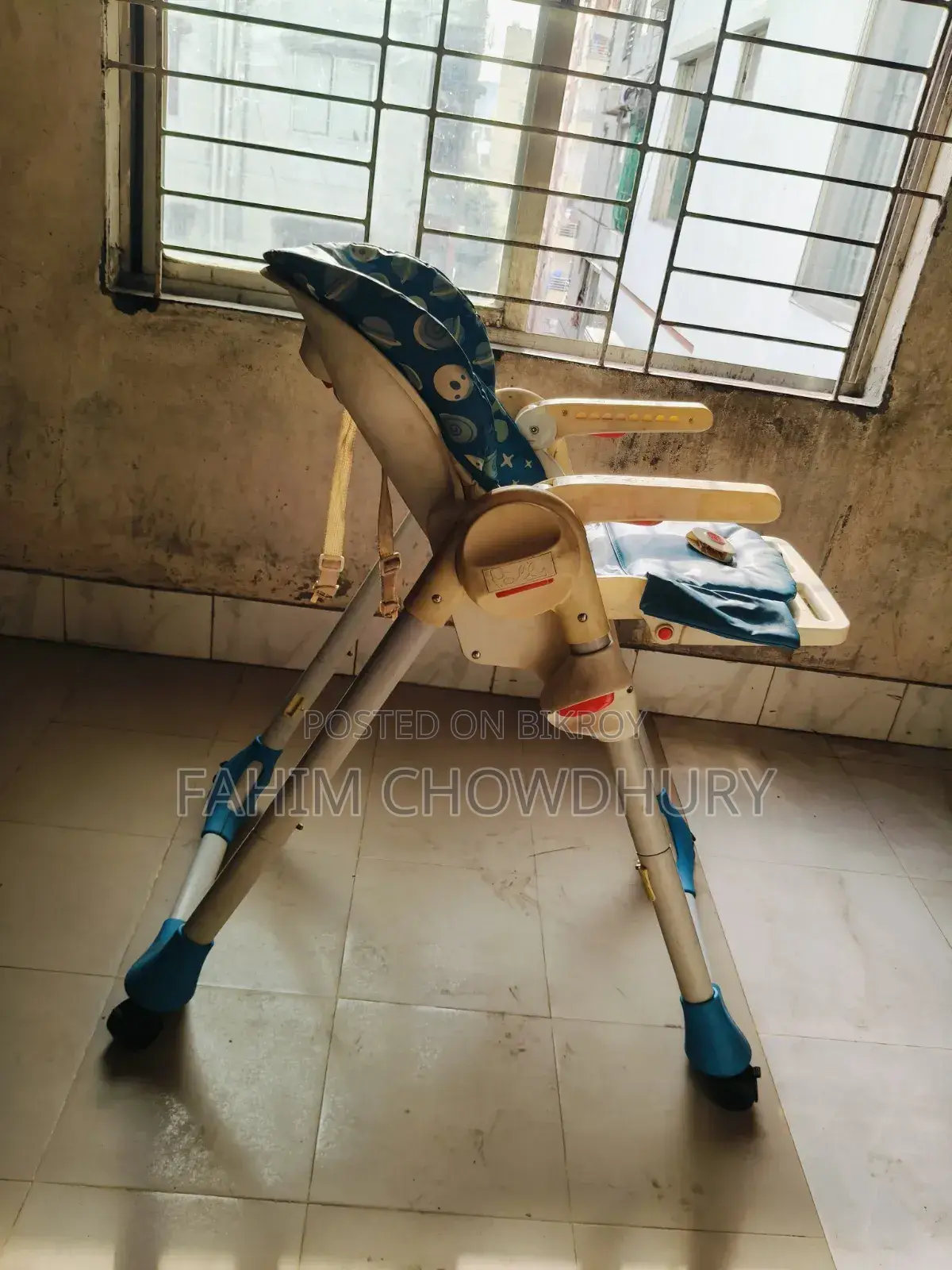 শিশুদের খাবার চেয়ার