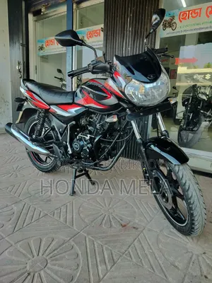 Bajaj Discover 125 2022 Black
