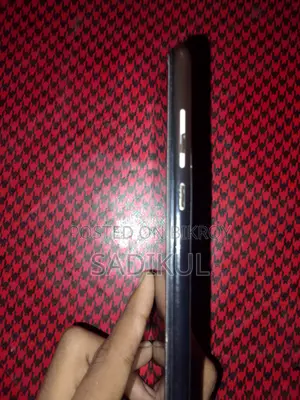 Symphony Z30 32 GB Black