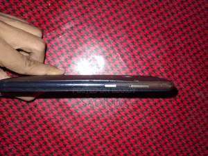 Symphony Z30 32 GB Black