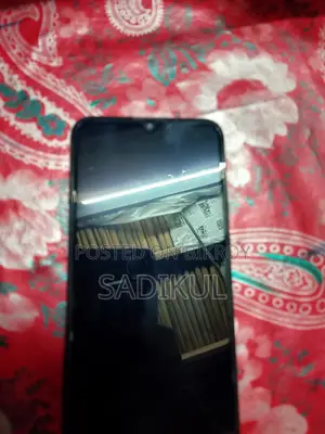 Symphony Z30 32 GB Black