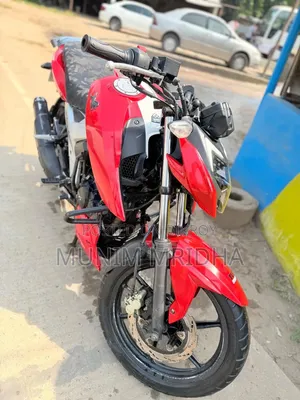 TVS Apache 160 4V 2023 Red