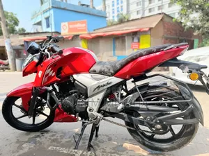 TVS Apache 160 4V 2023 Red