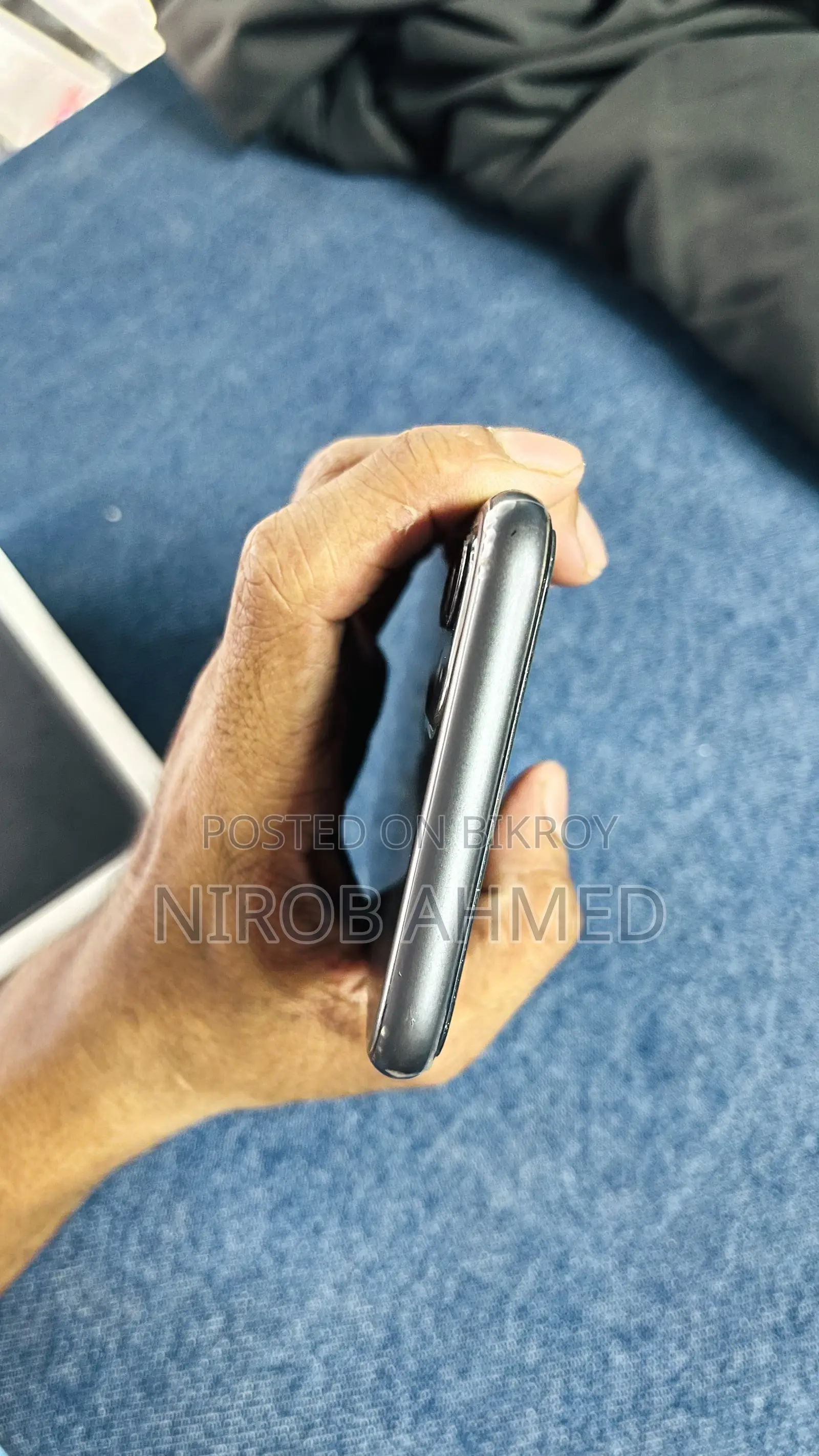 New Apple iPhone 11 128 GB Black