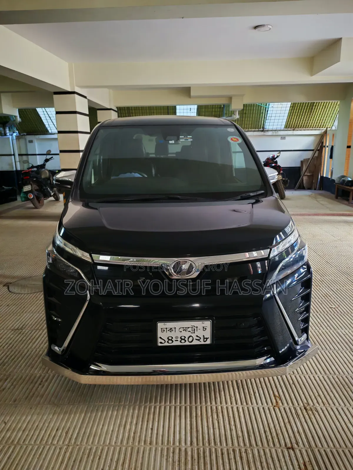 Toyota Voxy ZS Kirameki II 2WD 7-Seater 2020 Black