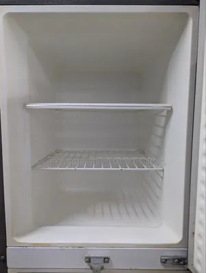 Walton 229 LTR Frost Fridge Sell.