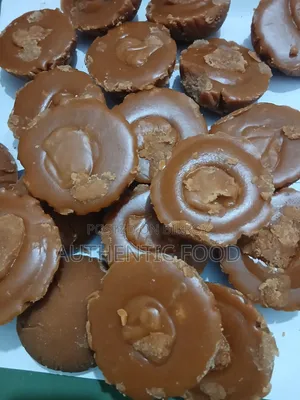 ১০০% খাঁটি গুড়