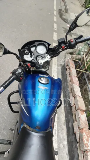 Yamaha 2010 Blue