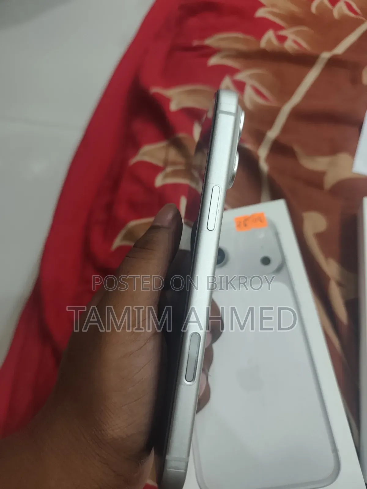 অ্যাপল আইফোন ১৭ প্রো ম্যাক্স ২৫৬ জিবি সাদা