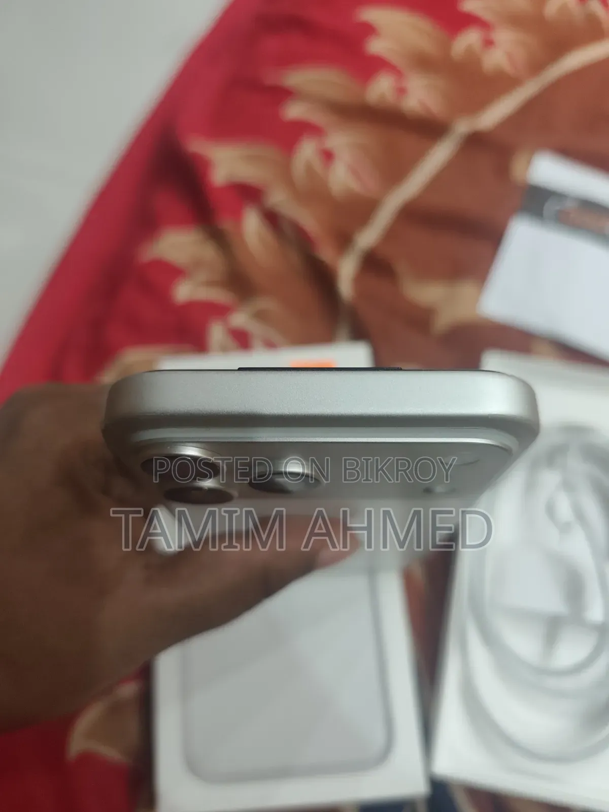অ্যাপল আইফোন ১৭ প্রো ম্যাক্স ২৫৬ জিবি সাদা