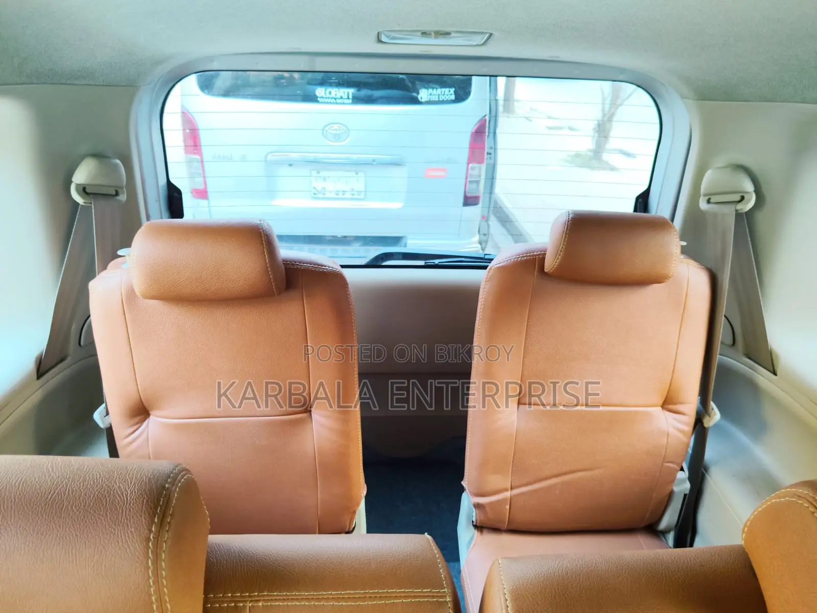 Toyota Sienta 1.5 FWD 2008 Silver